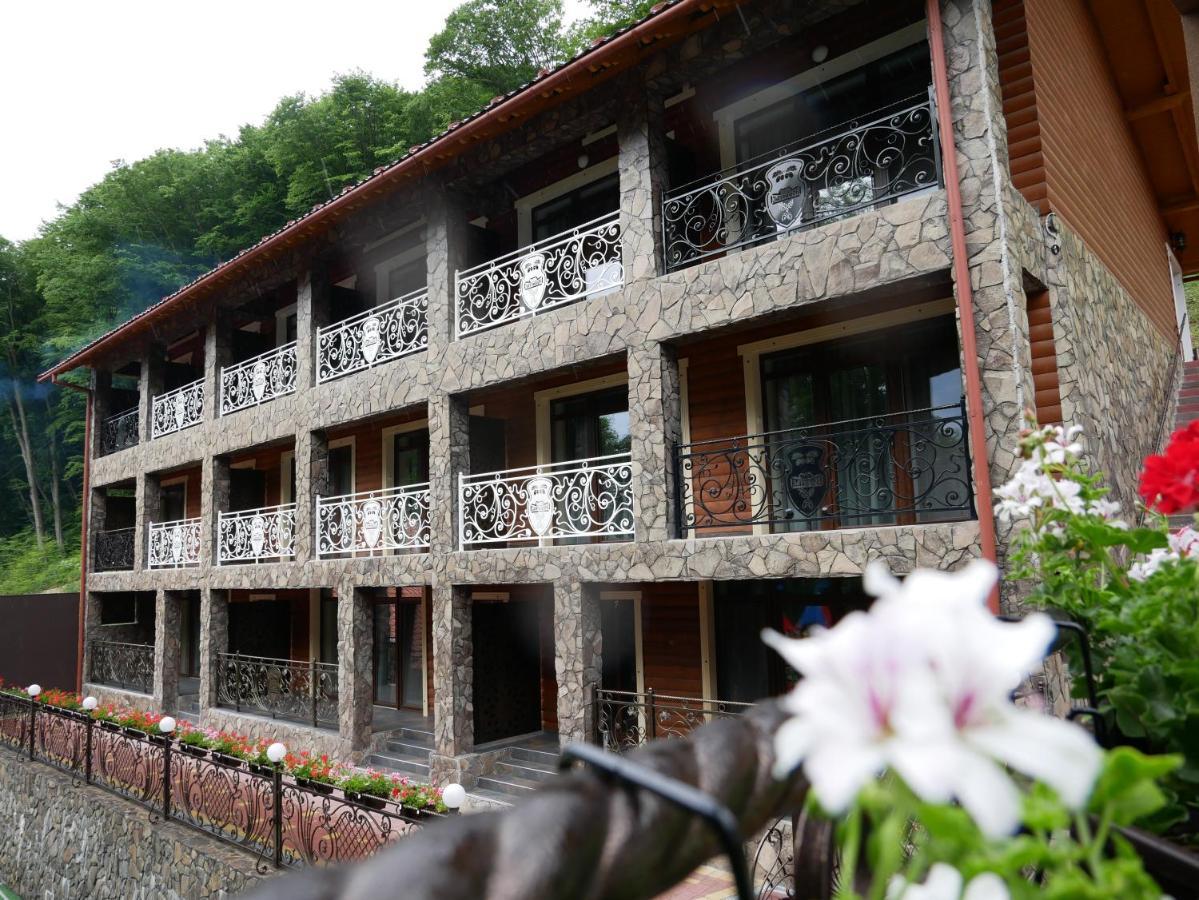Zatyshok Otel Svalyava Dış mekan fotoğraf