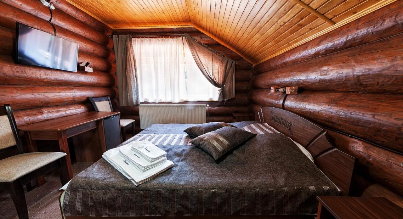 Zatyshok Otel Svalyava Dış mekan fotoğraf