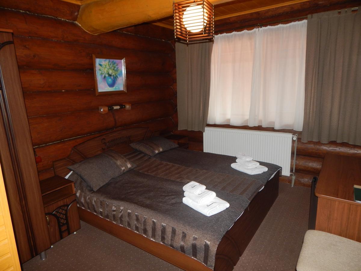 Zatyshok Otel Svalyava Dış mekan fotoğraf