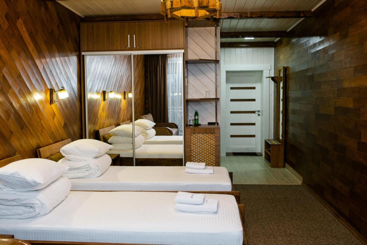 Zatyshok Otel Svalyava Dış mekan fotoğraf