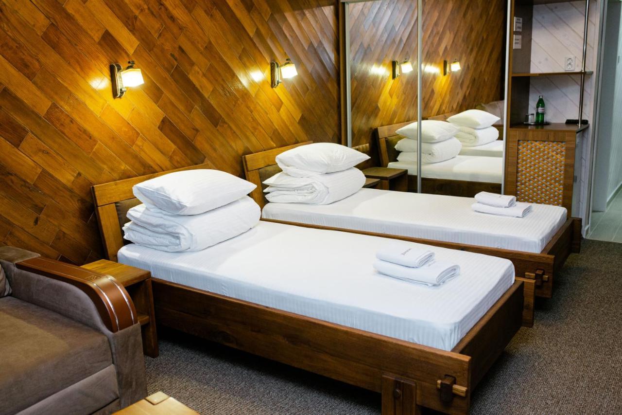 Zatyshok Otel Svalyava Dış mekan fotoğraf